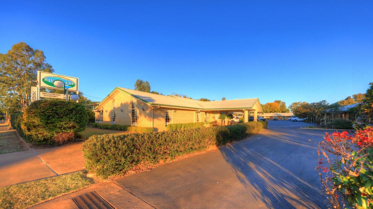 Riverland Motor Inn Saint George Exterior photo
